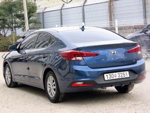Hyundai AVANTE 1.6 Smart — пробег 93 410 км — фото 4 из 5