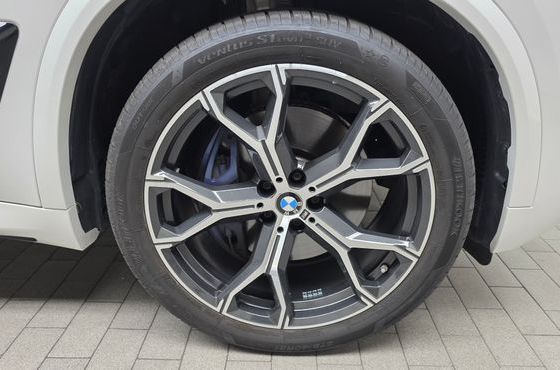 BMW X5 xDrive 40i M Sport — пробег 13 478 км — фото 5 из 5