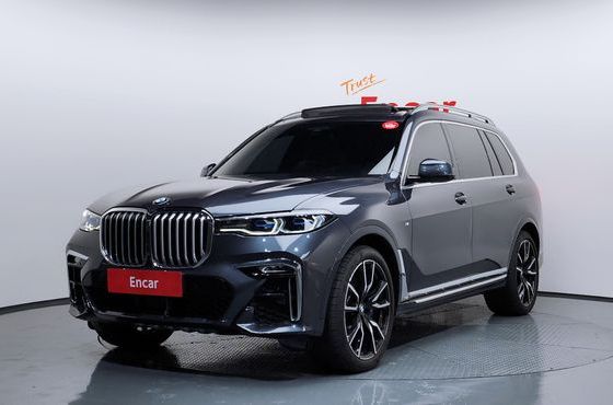 BMW X7 xDrive 40d M Sport 6STR — пробег 71 134 км — фото 1 из 5