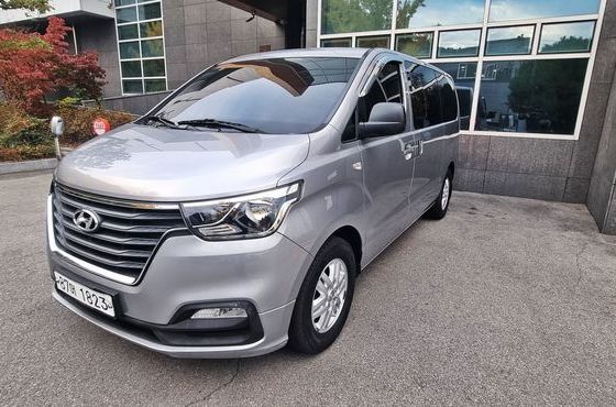 Hyundai Starex Van 5-Seater Smart — пробег 133 236 км — фото 2 из 5