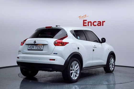 Nissan Juke 1.6 SV F15 — пробег 72 301 км — фото 2 из 5