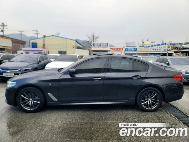 BMW 5-Series 530i M Sport Package — пробег 188 136 км — фото 3 из 5