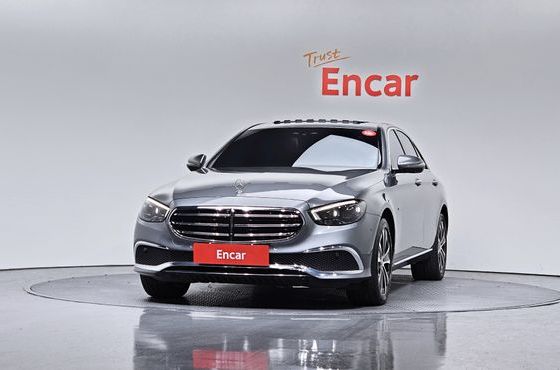 Mercedes-Benz E-Class E300e 4MATIC Exclusive — пробег 57 230 км — фото 3 из 5