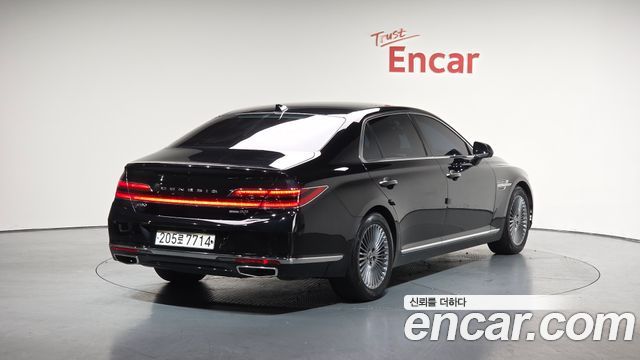 Genesis G90 из Кореи Encar