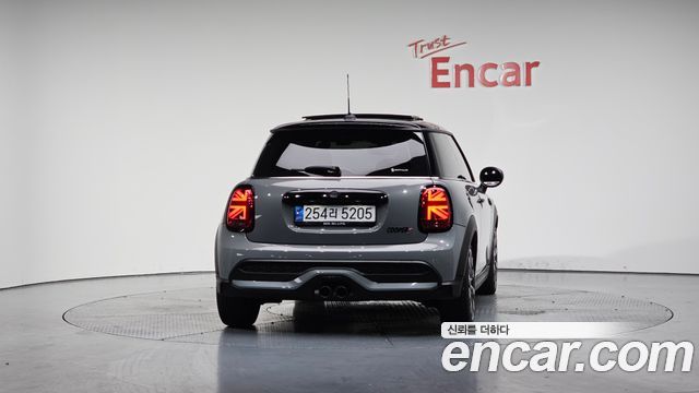 Mini Cooper из Кореи Encar