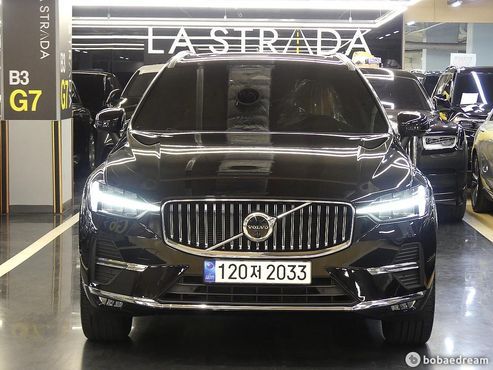 Volvo XC60 B5 Ultimate Bright — пробег 48 636 км — фото 1 из 5