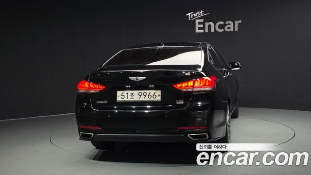 Hyundai Genesis из Кореи Encar