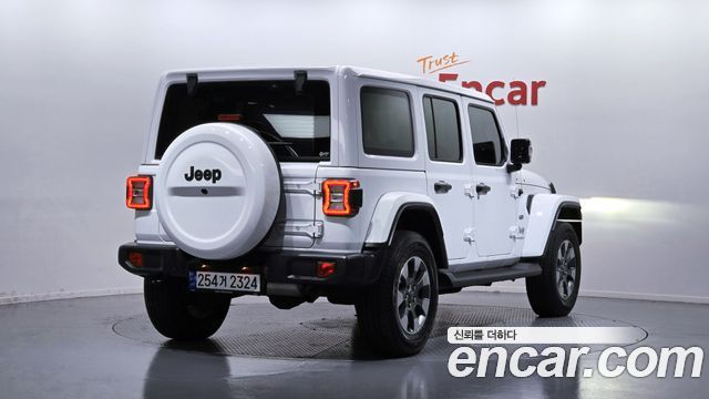 Jeep Wrangler 2.0 Overland 4Door — пробег 57 407 км — фото 2 из 5