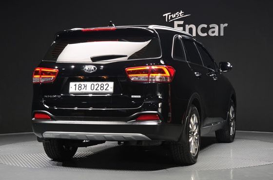 Kia Sorento Diesel 2.0 2WD Noblesse — пробег 85 283 км — фото 2 из 5