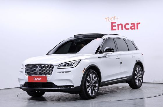 Lincoln Corsair 2.0 Reserve AWD — пробег 79 885 км — фото 1 из 5