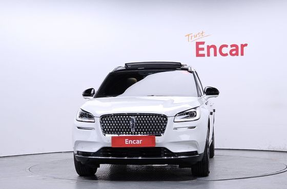 Lincoln Corsair 2.0 Reserve AWD — пробег 79 885 км — фото 3 из 5