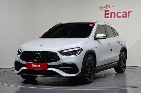 Mercedes-Benz GLA-Class GLA45 AMG 4MATIC+ — пробег 34 793 км — фото 1 из 5