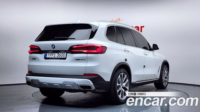 BMW X5 xDrive 30d xLine — пробег 56 449 км — фото 2 из 5
