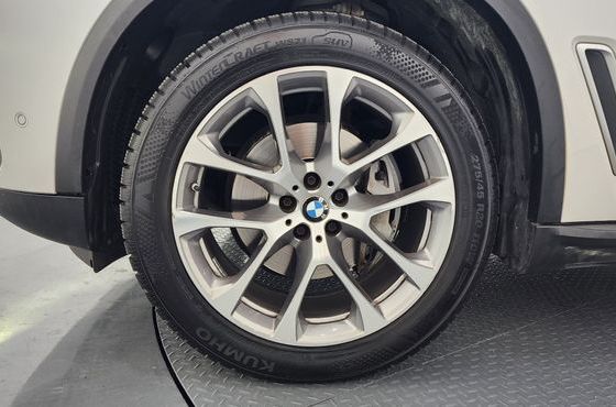 BMW X5 xDrive 30d xLine — пробег 56 449 км — фото 5 из 5