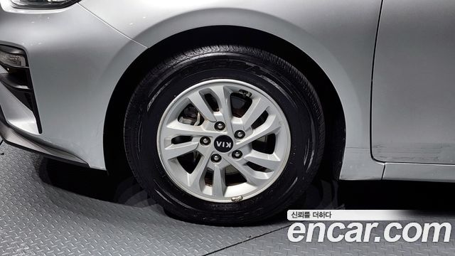 Kia K3 из Кореи Encar