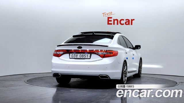 Hyundai Grandeur из Кореи Encar