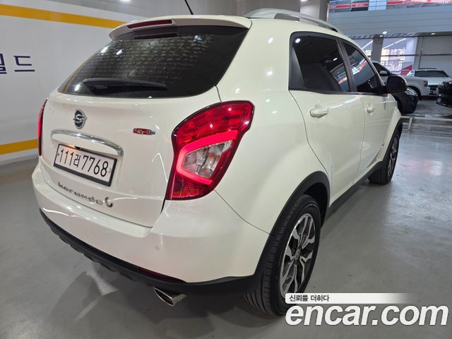 Ssangyong KORANDO 2.2 RX 4WD SUP — пробег 130 860 км — фото 2 из 5
