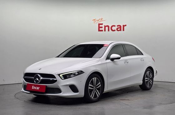 Mercedes-Benz A-Class A220 Sedan — пробег 47 027 км — фото 1 из 5