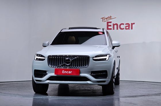 Volvo XC90 T8 Ultimate Bright Hybrid — пробег 30 027 км — фото 3 из 5