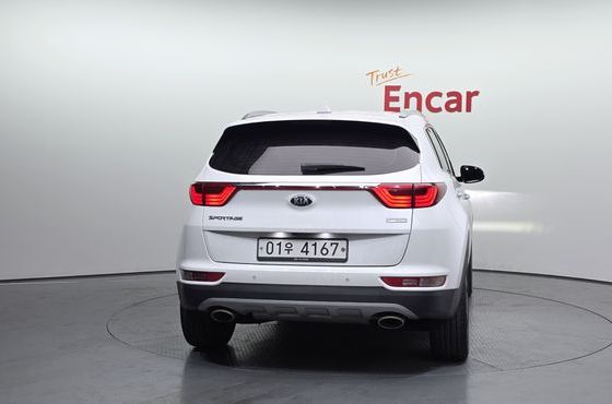Kia Sportage Diesel 2WD Noblesse Plus — пробег 136 350 км — фото 4 из 5