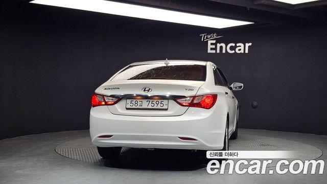 Hyundai Sonata LPI Premier — пробег 168 372 км — фото 4 из 5