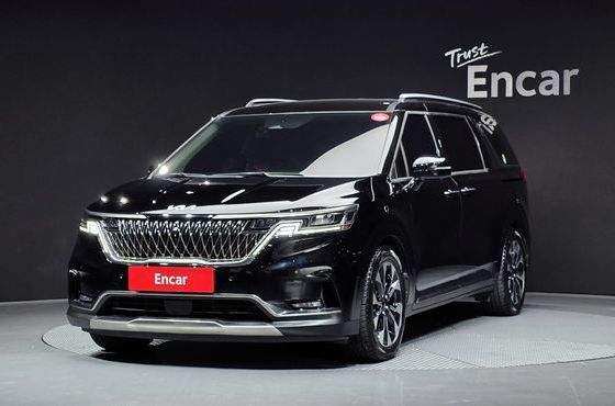 Kia Carnival Gasoline 9-Seater Signature — пробег 58 051 км — фото 1 из 5