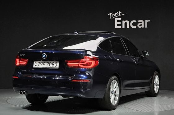 BMW Gran Turismo GT 320d xDrive — пробег 58 772 км — фото 2 из 5