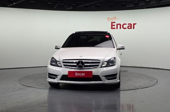 Mercedes-Benz C-Class C200 CGI AVANTGARDE — пробег 95 689 км — фото 3 из 5