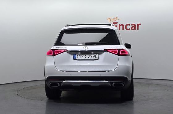 Mercedes-Benz GLE-Class GLE300d 4MATIC — пробег 88 376 км — фото 4 из 5