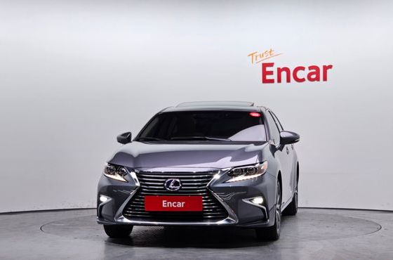 Lexus ES Supreme+ XV60 — пробег 74 669 км — фото 3 из 5
