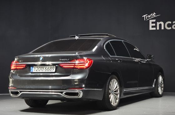 BMW 7-Series 740Li xDrive — пробег 142 487 км — фото 2 из 5