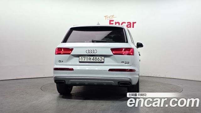 Audi Q7 из Кореи Encar
