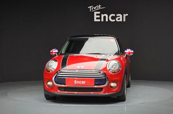 Mini Cooper Standard 3rd — пробег 87 589 км — фото 3 из 5