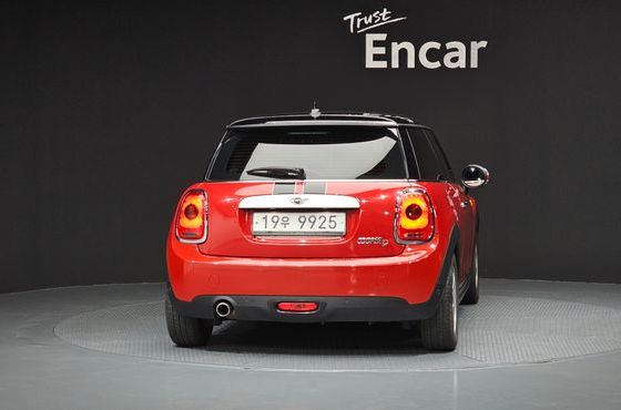 Mini Cooper Standard 3rd — пробег 87 589 км — фото 4 из 5