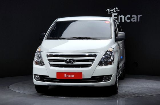 Hyundai Starex 12-Seater Wagon Modern — пробег 109 863 км — фото 3 из 5