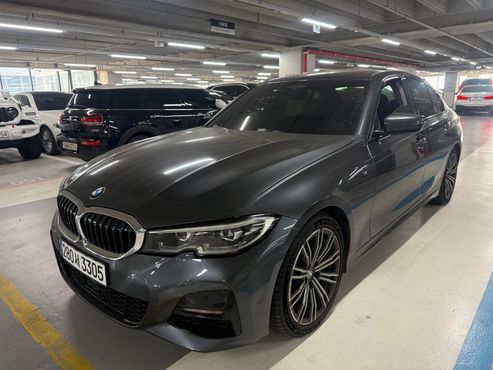 BMW 3-Series 320i M Sport — пробег 72 300 км — фото 1 из 5