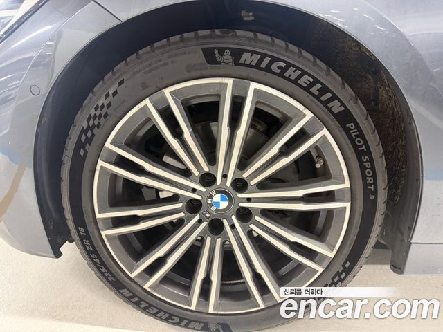 BMW 3-Series из Кореи Encar