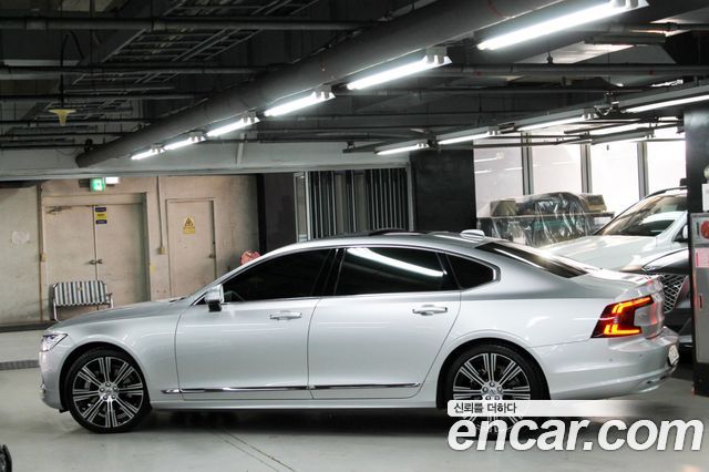 Volvo S90 B6 AWD Inscription — пробег 42 000 км — фото 4 из 5