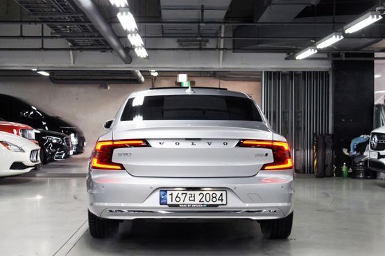 Volvo S90 B6 AWD Inscription — пробег 42 000 км — фото 5 из 5