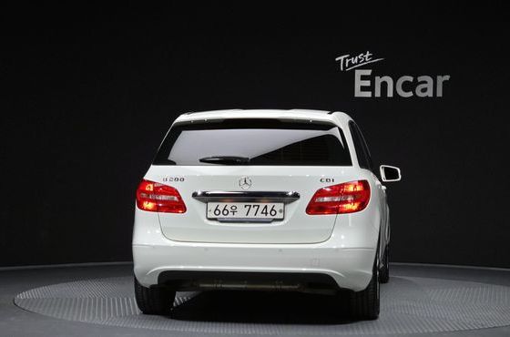 Mercedes-Benz B-Class B200 CDI Blue efficiency — пробег 84 822 км — фото 4 из 5