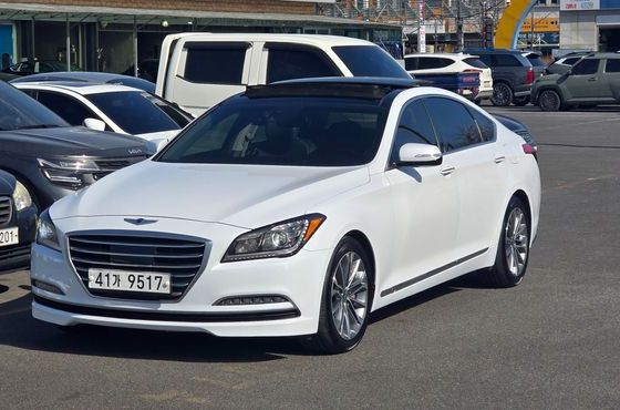 Hyundai Genesis 3.8 AWD Export — пробег 105 894 км — фото 1 из 5