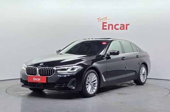 BMW 5-Series 523d xDrive Luxury — пробег 75 729 км — фото 1 из 5