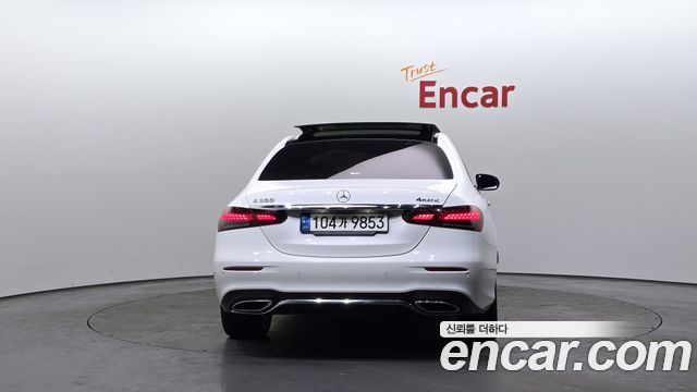 Mercedes-Benz E-Class из Кореи Encar