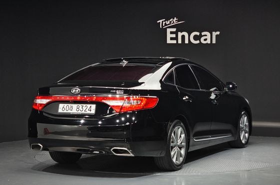 Hyundai Grandeur HG220 Diesel Premium — пробег 215 435 км — фото 2 из 5