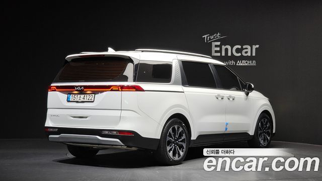 Kia Carnival 9-Seater Prestige — пробег 31 263 км — фото 2 из 5