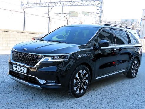 Kia Carnival Diesel 9-Seater Signature — пробег 130 000 км — фото 2 из 5