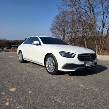 Mercedes-Benz E-Class E220d 4MATIC Exclusive — пробег 127 000 км — фото 2 из 5