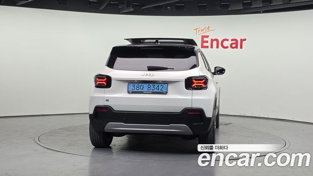 Jeep Avenger из Кореи Encar