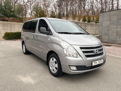 Hyundai Starex 4WD 12-Seater Wagon Smart — пробег 179 777 км — фото 2 из 5