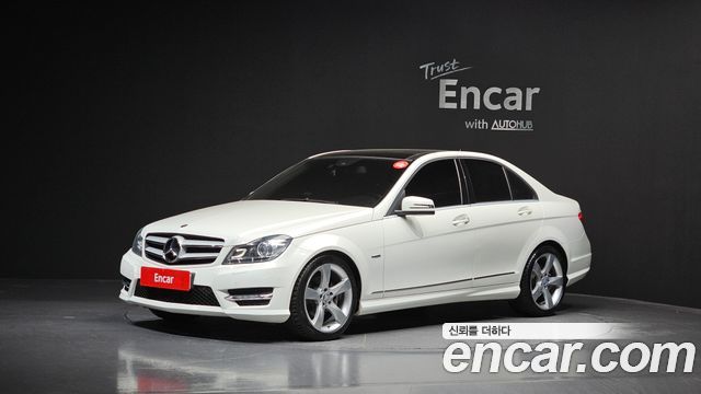 Mercedes-Benz C-Class C200 CGI AVANTGARDE — пробег 62 582 км — фото 1 из 5